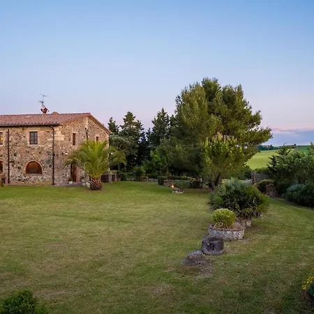 Villa La Lespa W-pool Biliardo And View