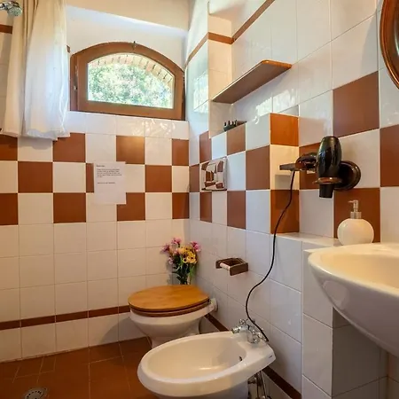 Villa La Lespa W-pool Biliardo And View *