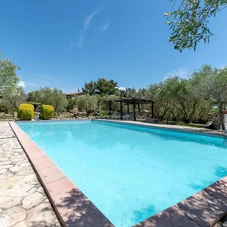 Villa La Lespa W-pool Biliardo And View
